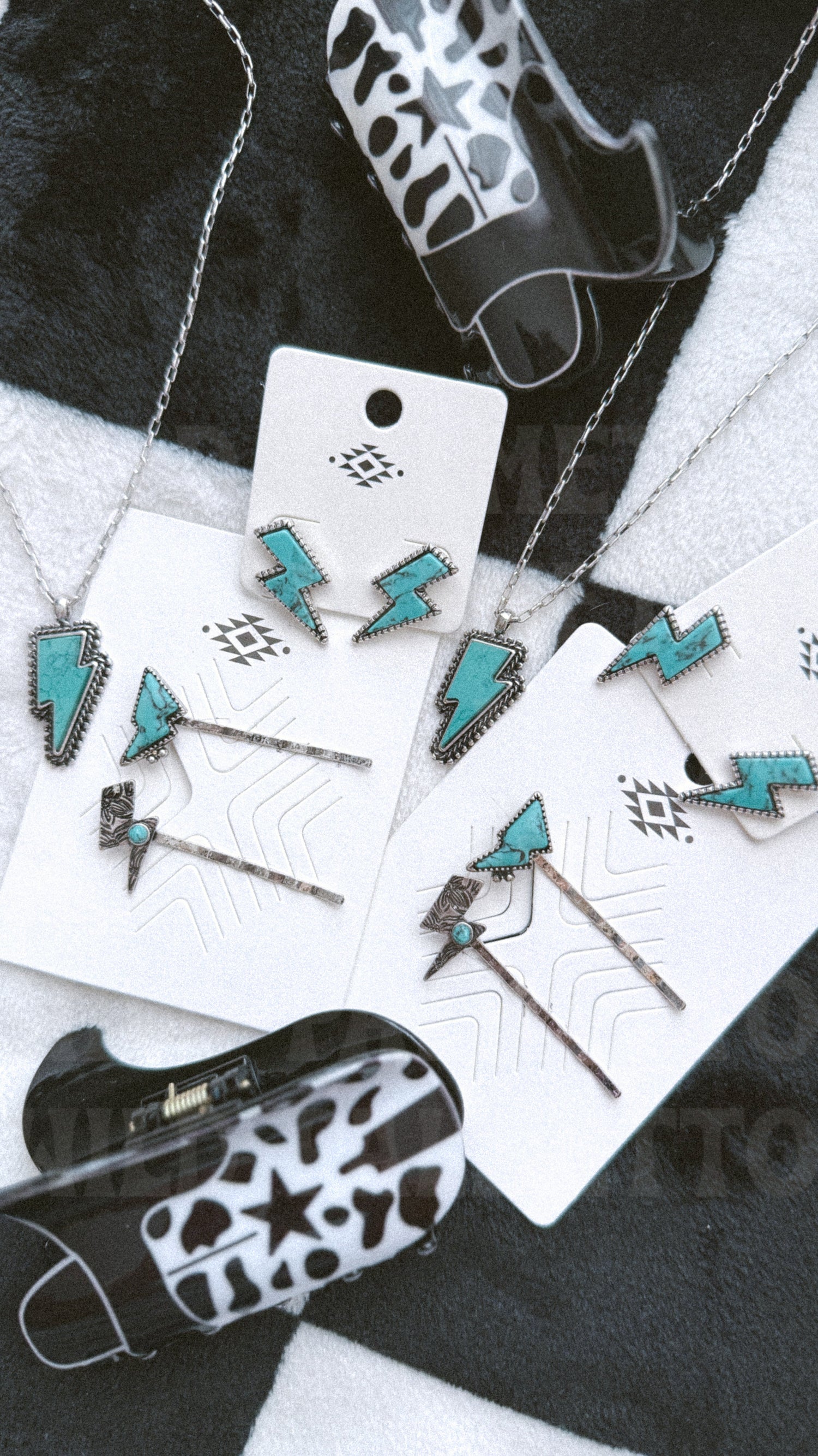FINAL SALE - EXTRA 20% OFF AT CHECKOUT