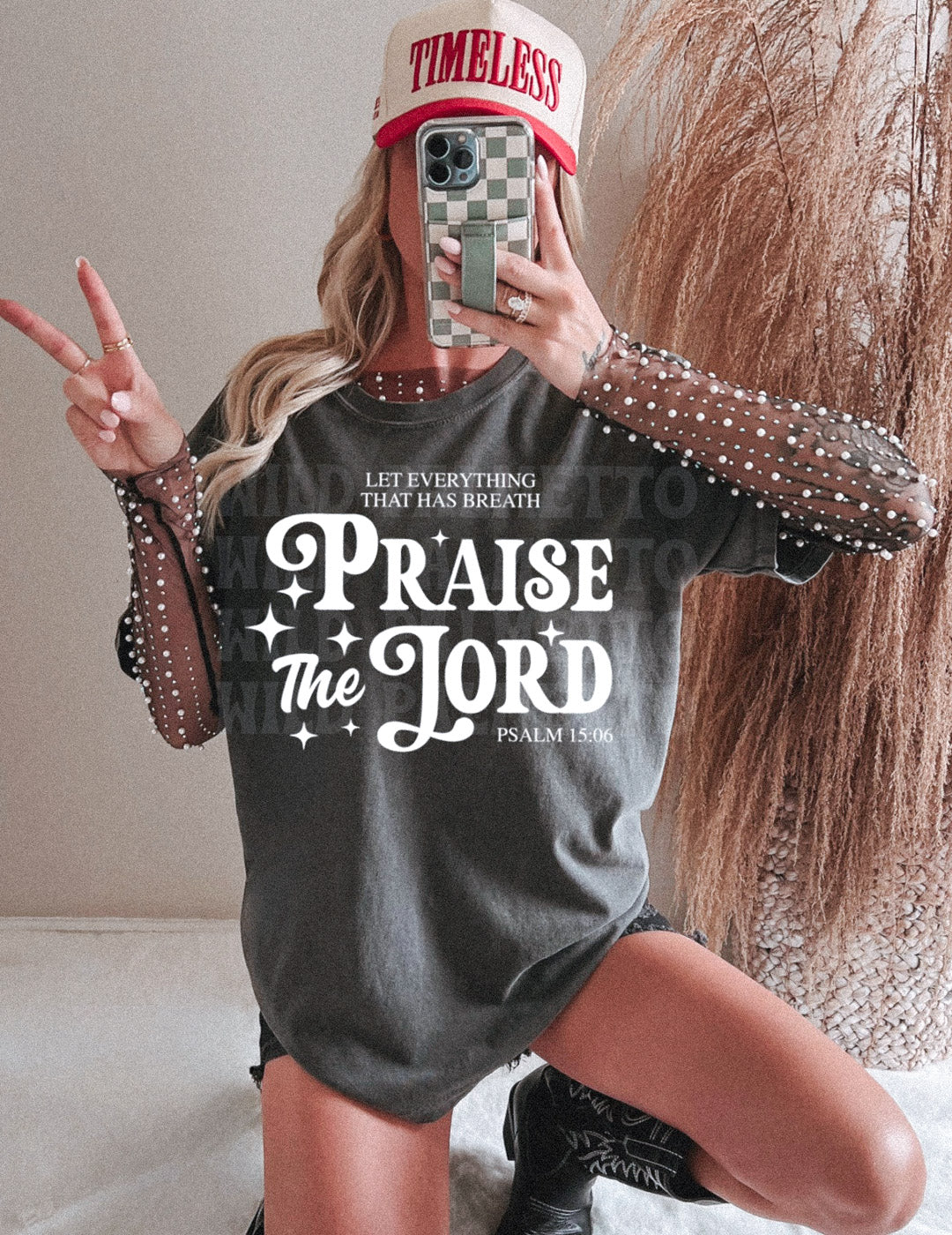 PRAISE THE LORD (WHITE TEXT) TEE