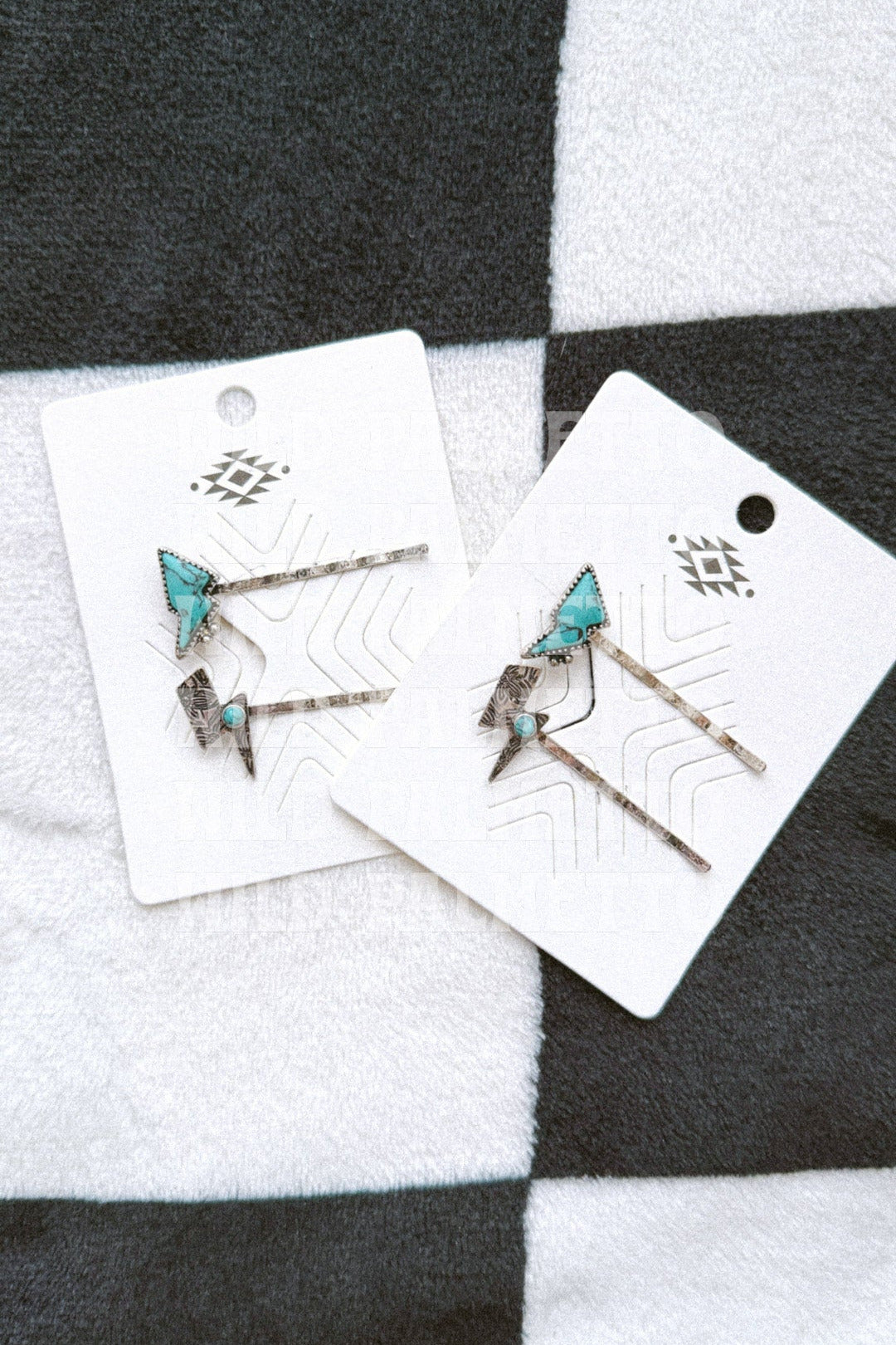 TURQUOISE BOLT HAIR PIN SET