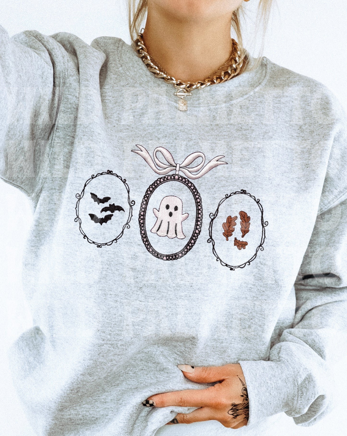 SPOOKY FRAME TRIO EMBROIDERED SWEATSHIRT