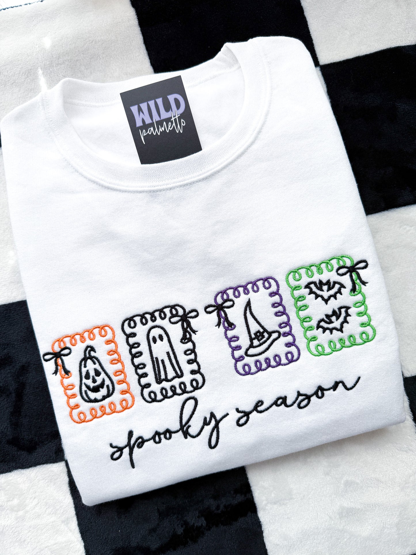 HALLOWEEN ICONS EMBROIDERED SWEATSHIRT