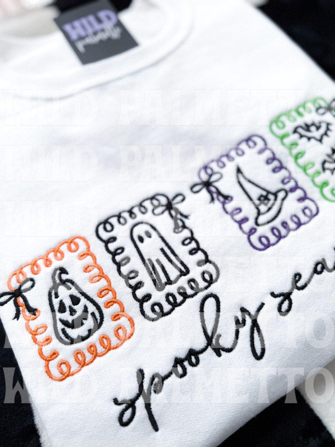 HALLOWEEN ICONS EMBROIDERED SWEATSHIRT