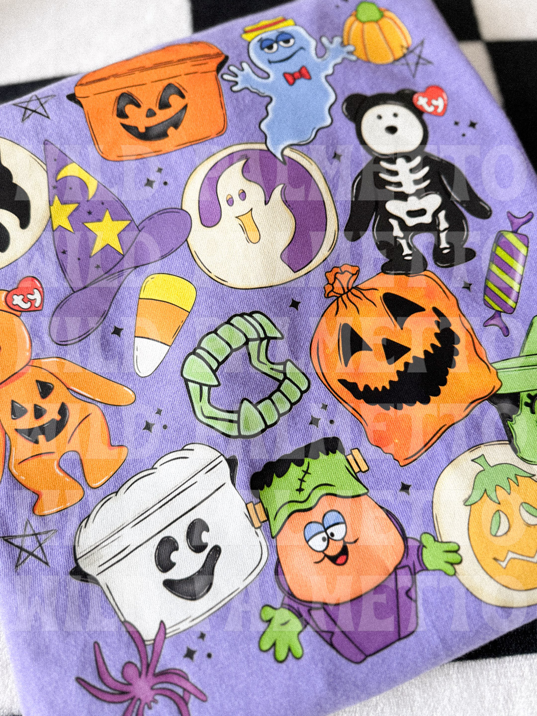 *IMPERFECT SALE* 90'S HALLOWEEN COLLAGE TEE L | READY TO SHIP