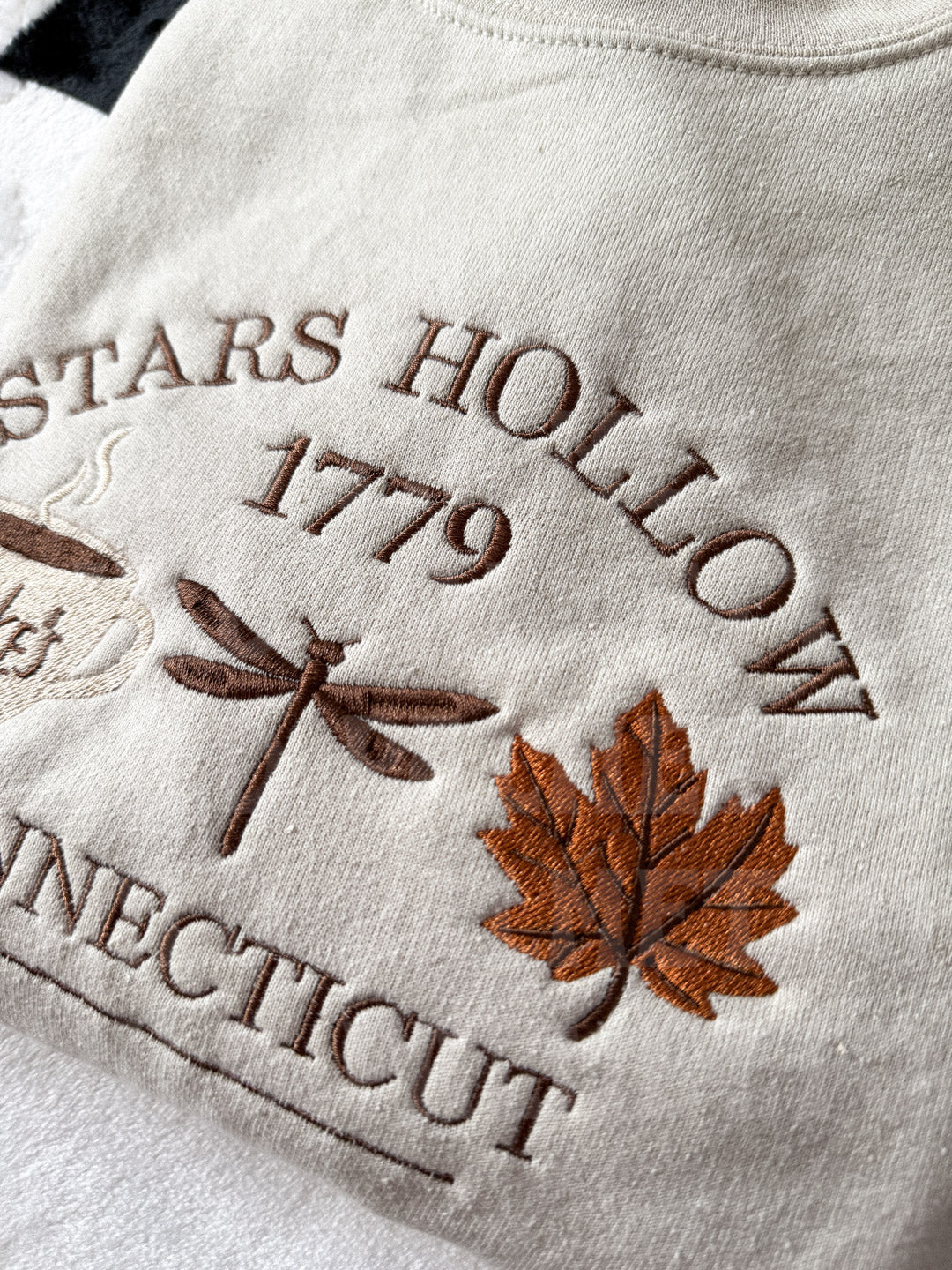 *SAMPLE SALE* STARS HOLLOW FALL SWEATSHIRT M | READY TO SHIP