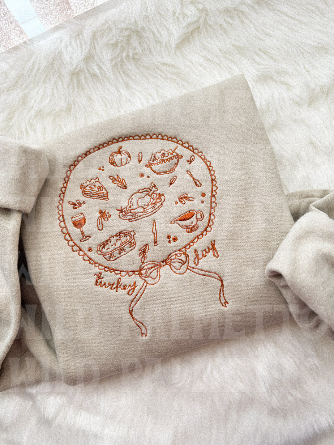 TURKEY DAY EMBROIDERED SWEATSHIRT