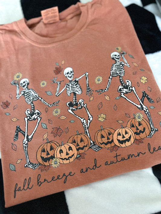 FALL BREEZE SKELLIES TEE