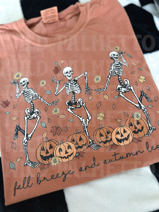 FALL BREEZE SKELLIES TEE