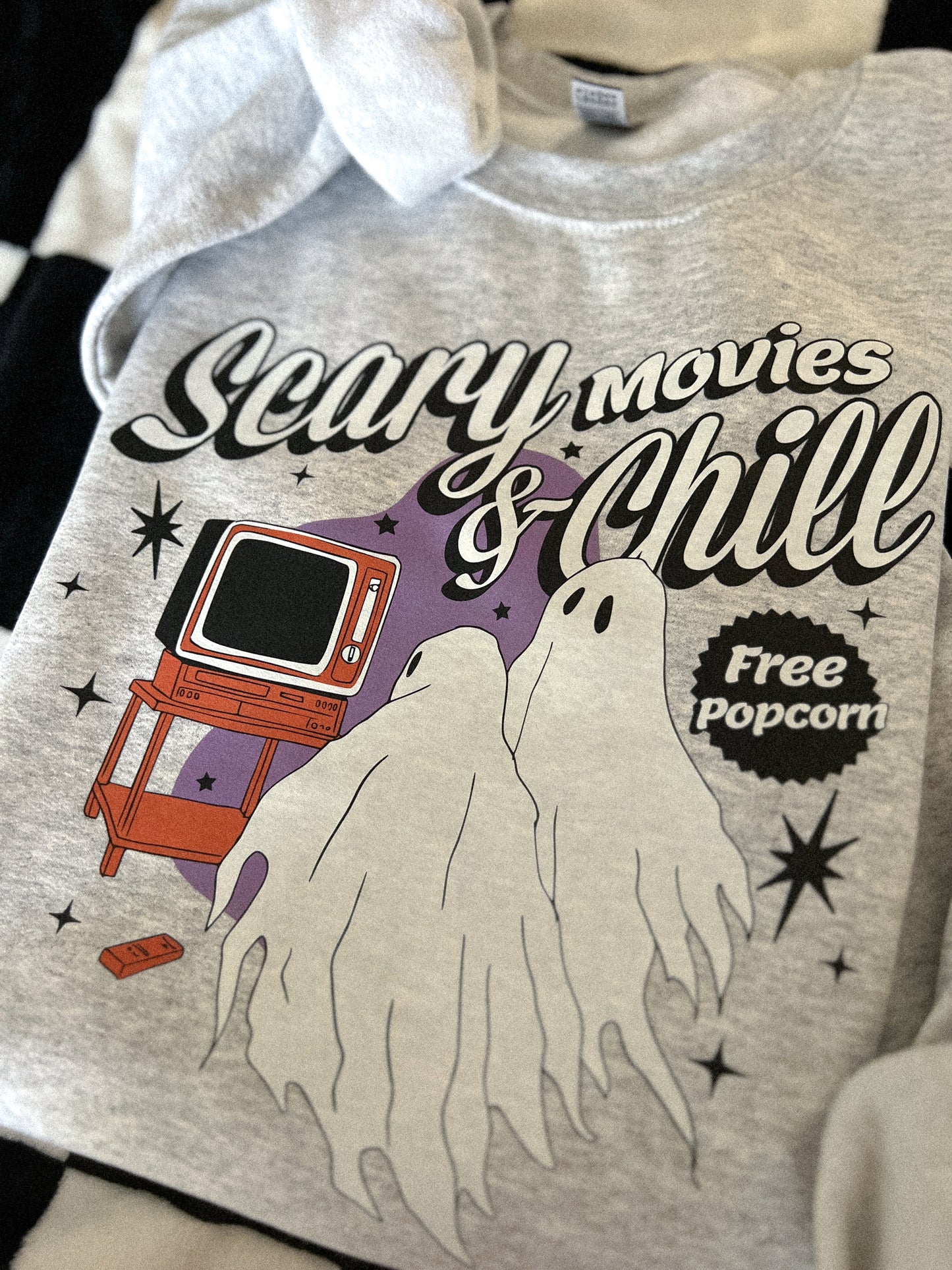 SCARY MOVIES & CHILL SWEATSHIRT