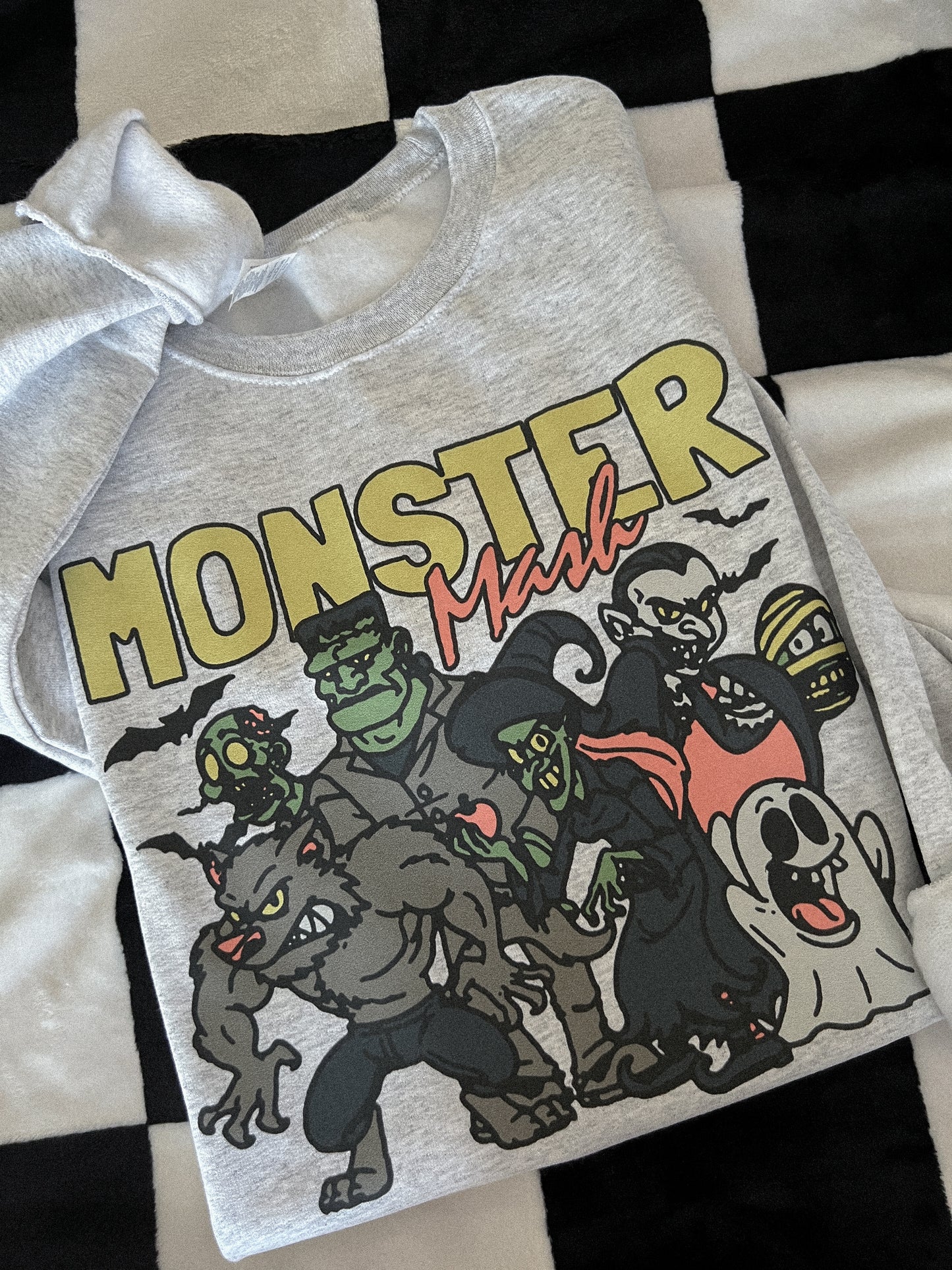 MONSTER SWEATSHIRT