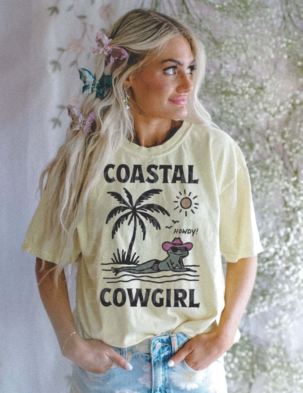 COASTAL COWGIRL TEE