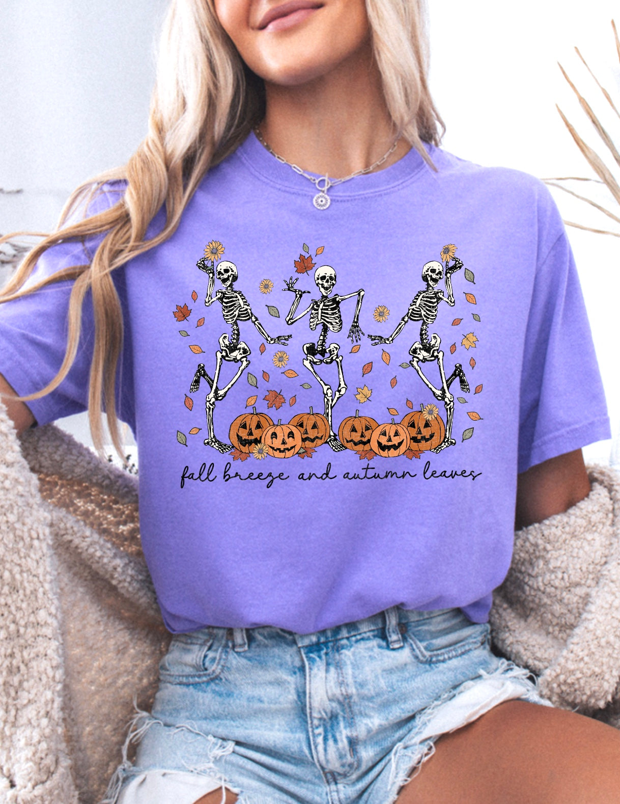 FALL BREEZE SKELLIES TEE