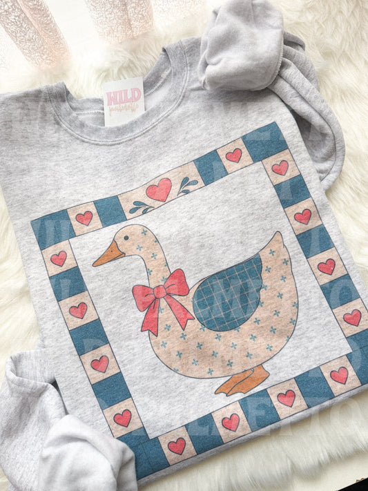 VINTAGE GOOSE SWEATSHIRT