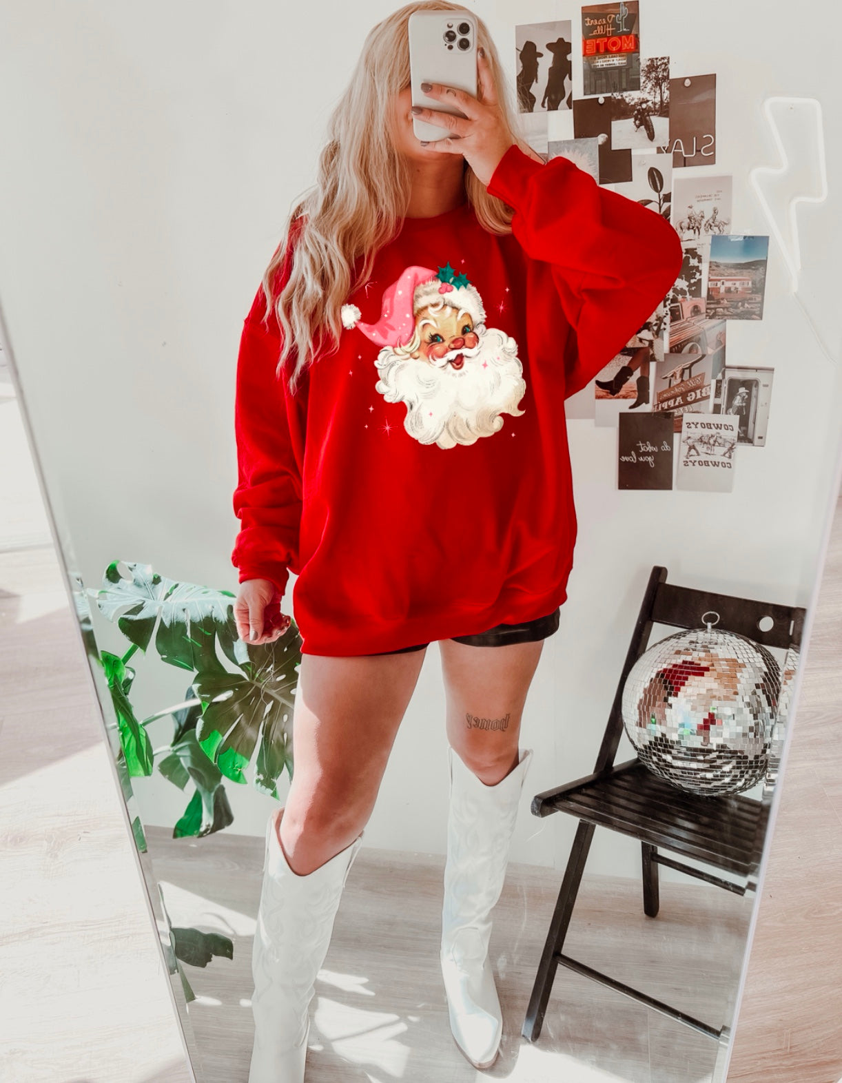 PINK SANTA SWEATSHIRT