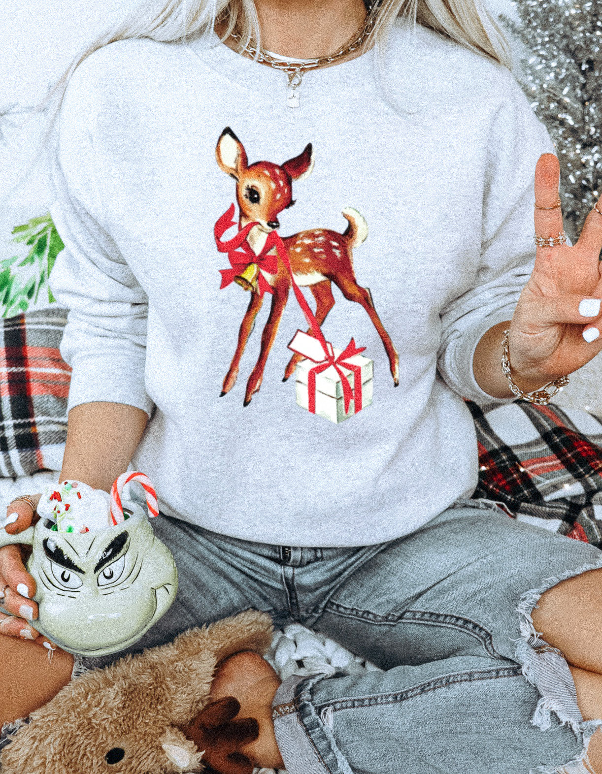 VINTAGE REINDEER SWEATSHIRT