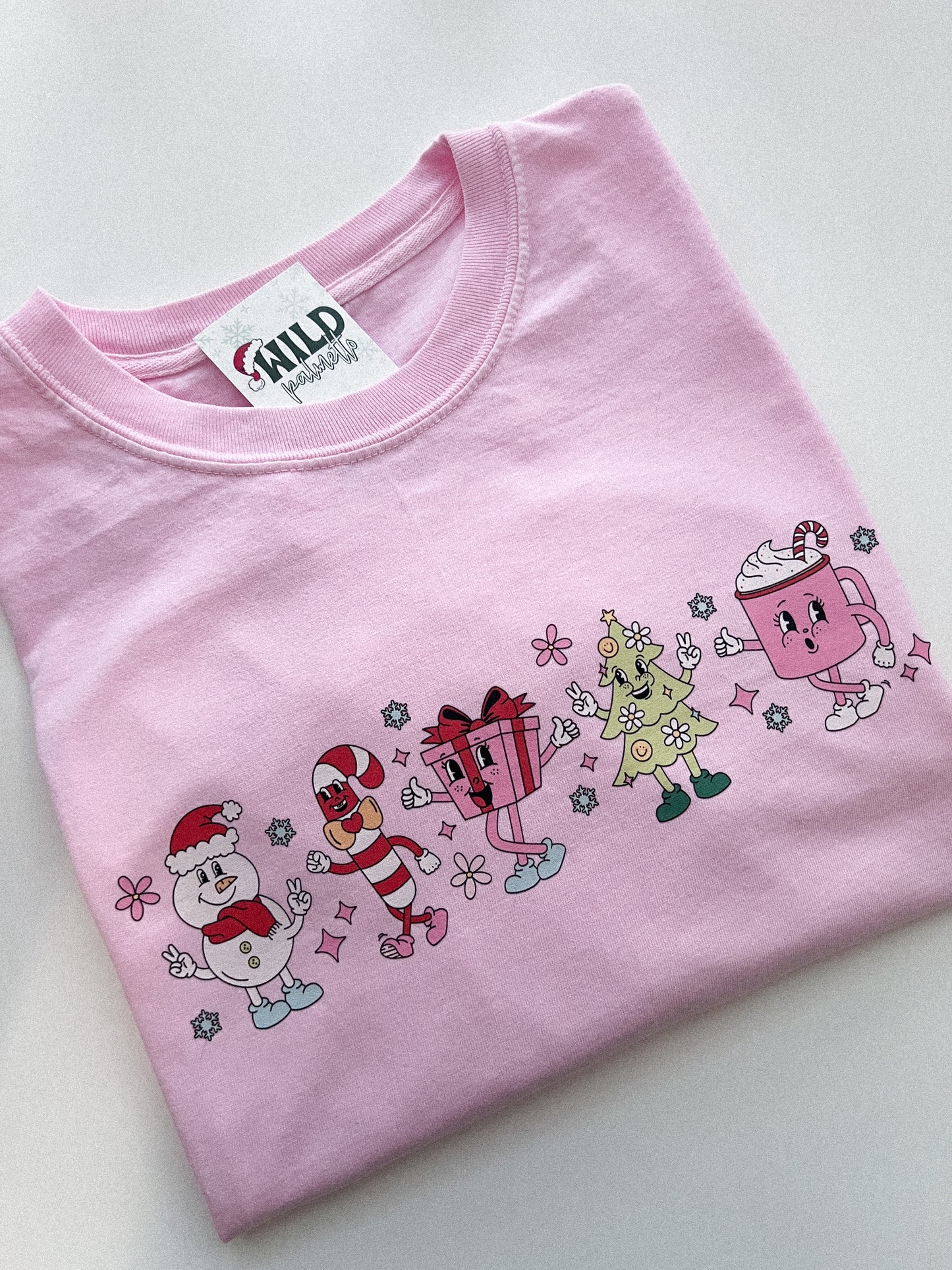 CHRISTMAS CHARACTERS TEE