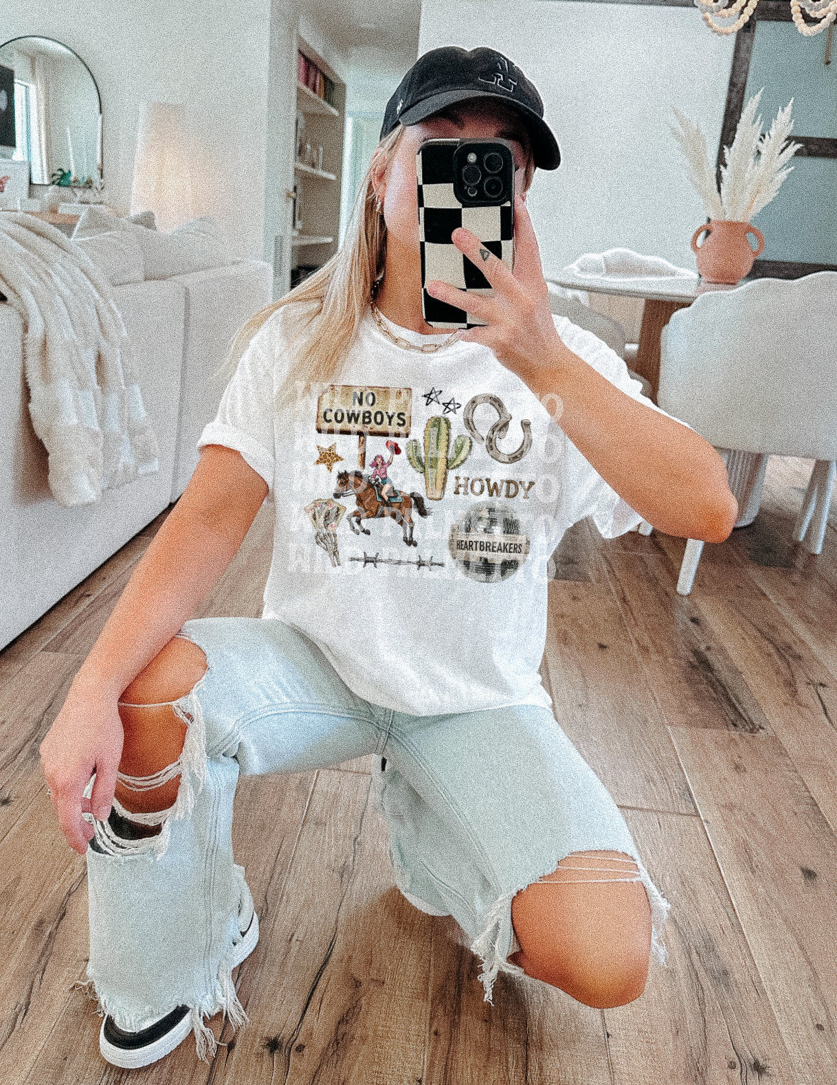 NO COWBOYS WESTERN COLLAGE TEE