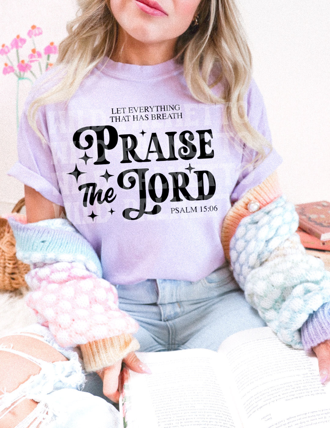 PRAISE THE LORD (DARK TEXT) TEE