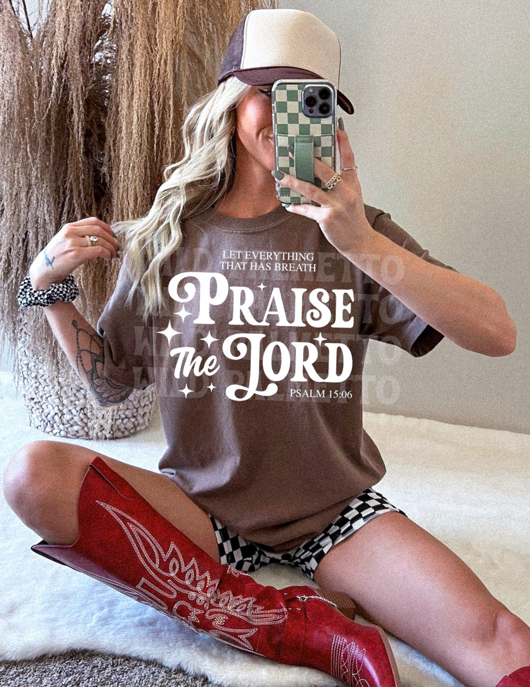 PRAISE THE LORD TEE