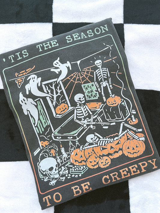 TIS THE SEASON TO BE CREEPY TEE L | READY TO SHIP