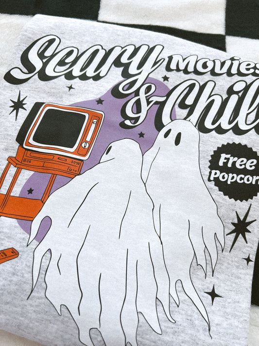 SCARY MOVIES & CHILL SWEATSHIRT S | READY TO SHIP