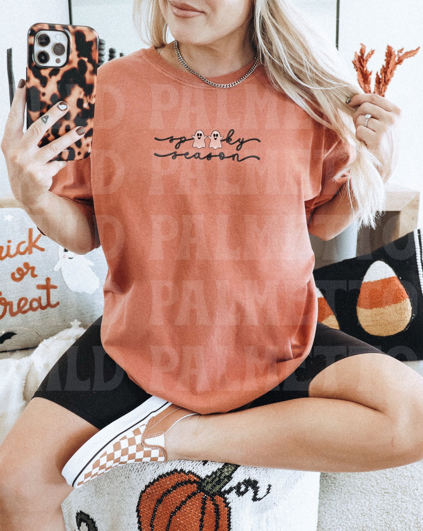 SPOOKY SEASON GHOSTS EMBROIDERED TEE