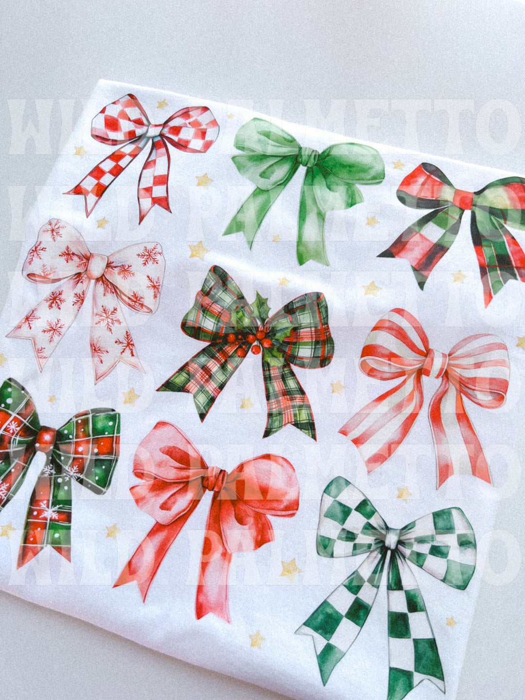 CHRISTMAS BOWS TEE