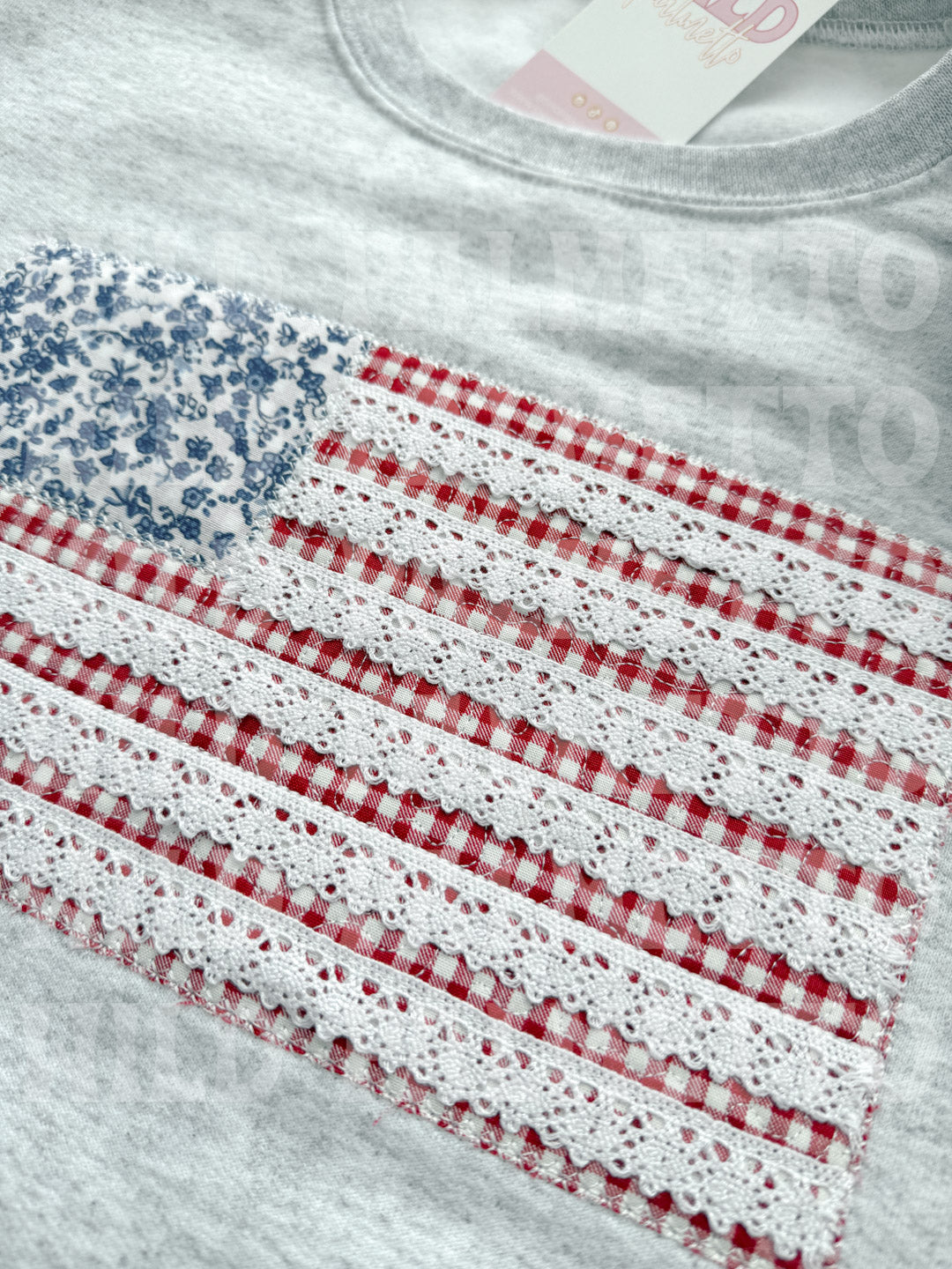 AMERICAN FLAG EMBROIDERED SWEATSHIRT