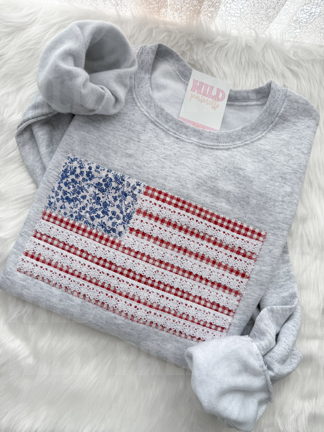 AMERICAN FLAG EMBROIDERED SWEATSHIRT