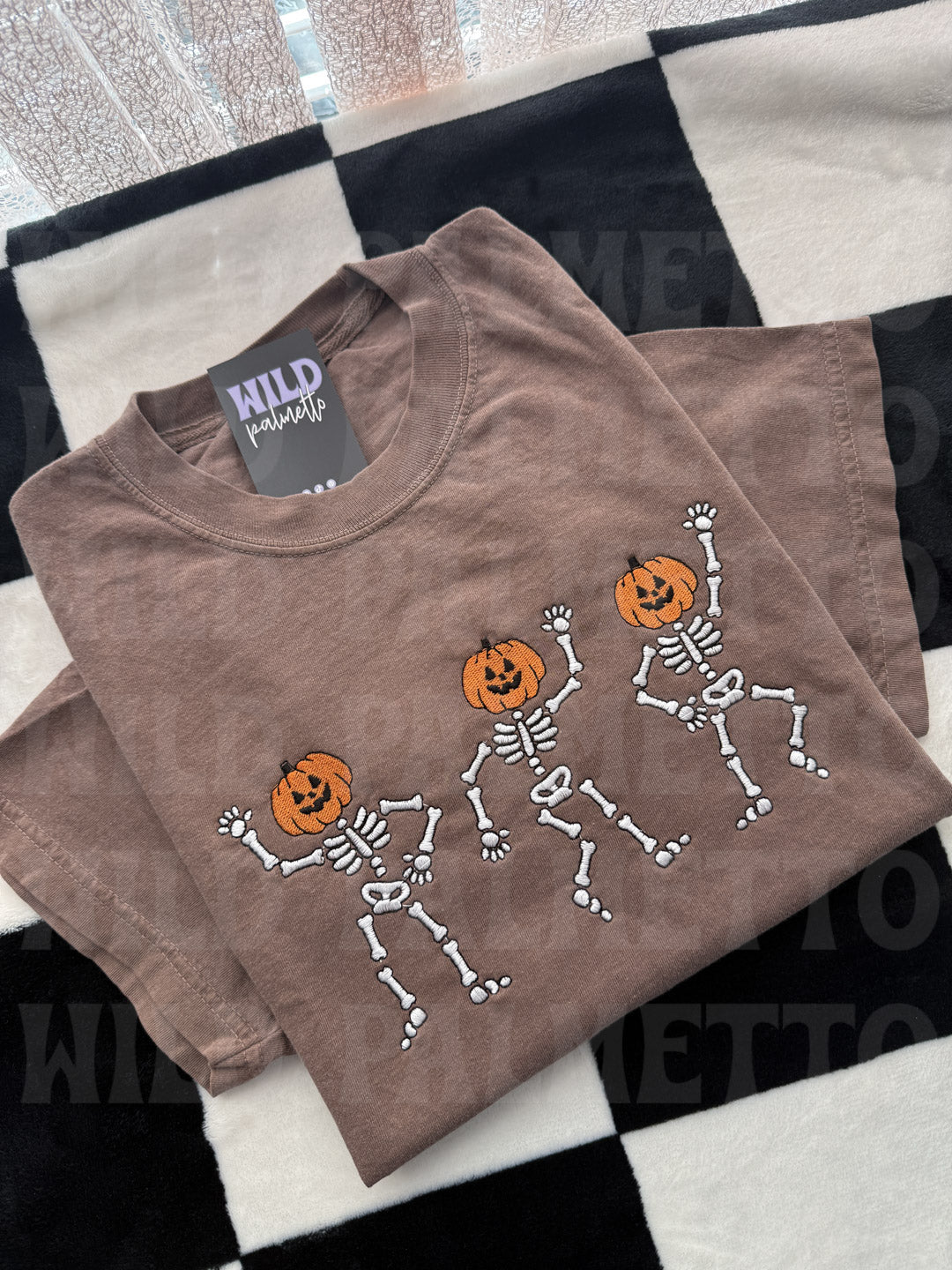 DANCING PUMPKING SKELLIES EMBROIDERED TEE
