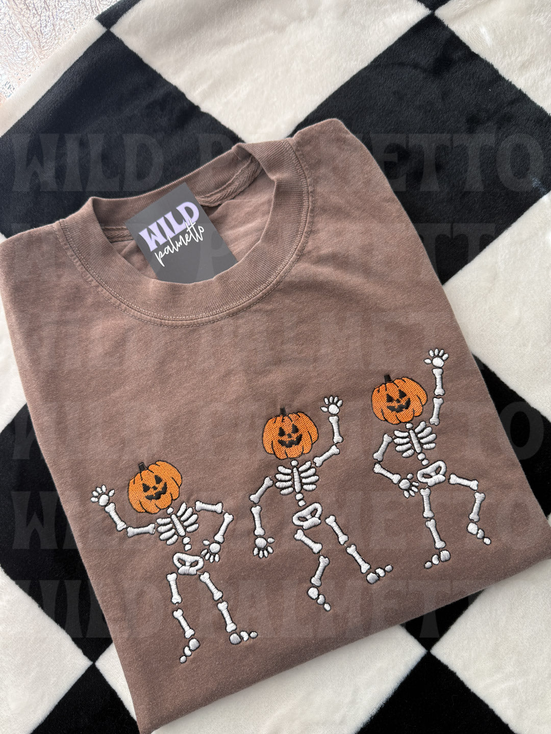 DANCING PUMPKING SKELLIES EMBROIDERED TEE