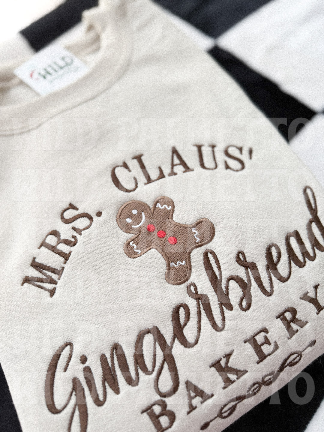 GINGERBREAD BAKERY EMBROIDERED SWEATSHIRT