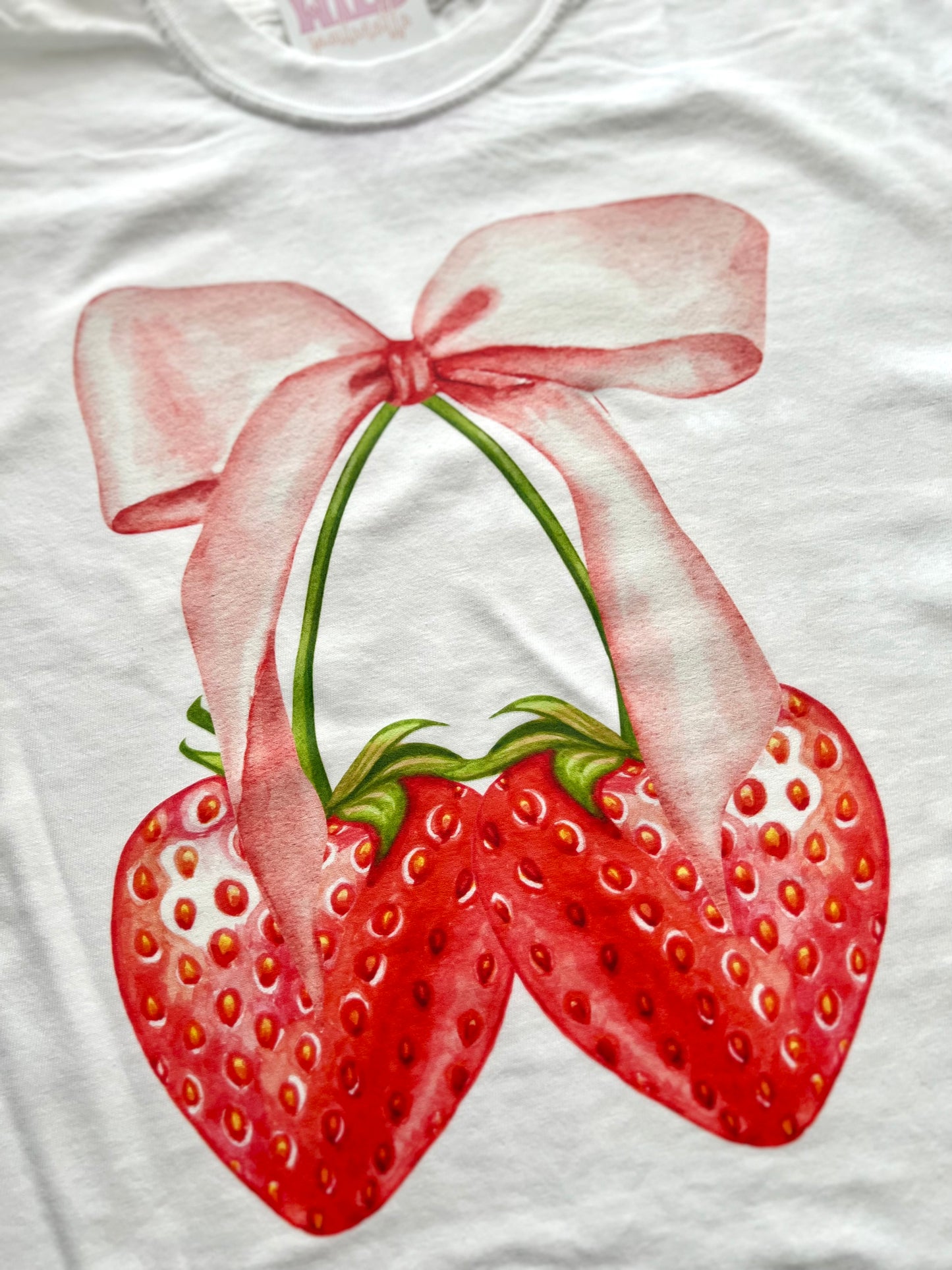 STRAWBERRY BOW TEE