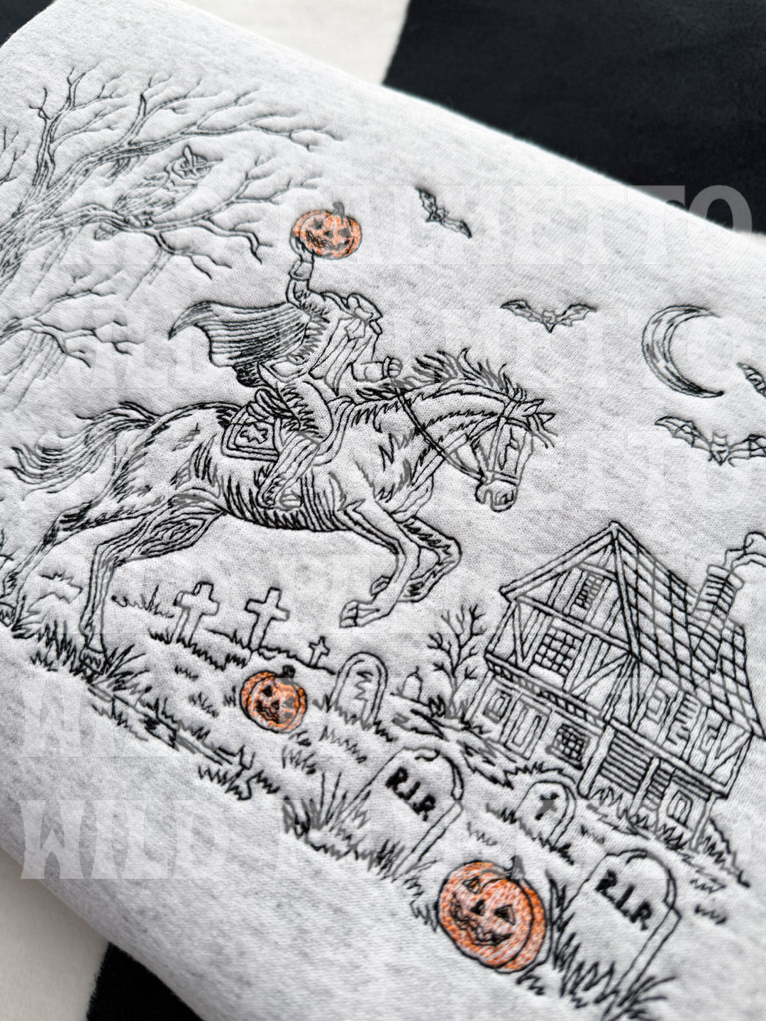 HEADLESS HORSEMAN EMBROIDERED SWEATSHIRT